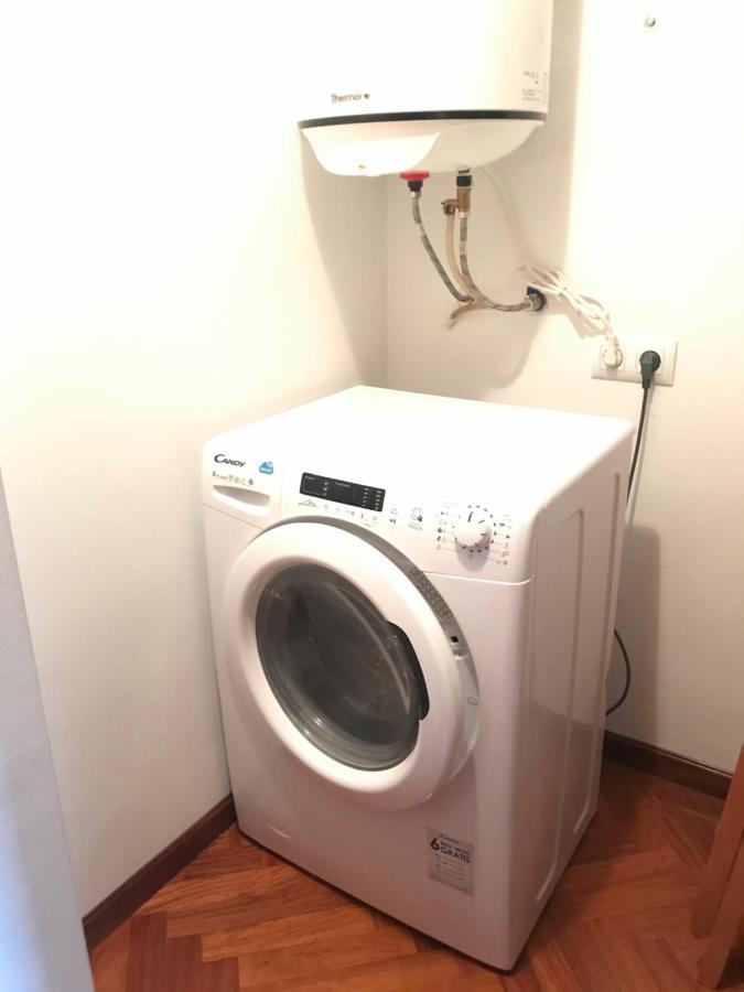 Apartamento Acogedor Con Vistas En Santa Cristina Apartment Perillo Ngoại thất bức ảnh